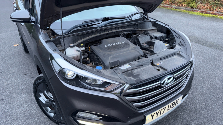 Hyundai Tucson 2.0 CRDi Blue Drive Premium 5dr 2WD Diesel Estate